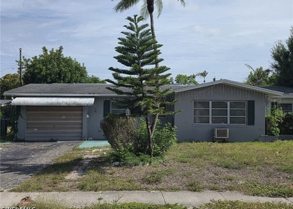 33 Broadway Circle - Photo 1