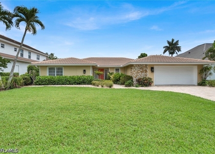 656 Binnacle Drive - Photo 1