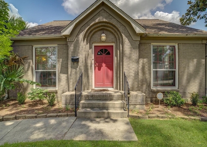 411 Graceland Street - Photo 1