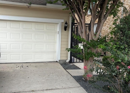 2209 Alabama Street - Photo 1