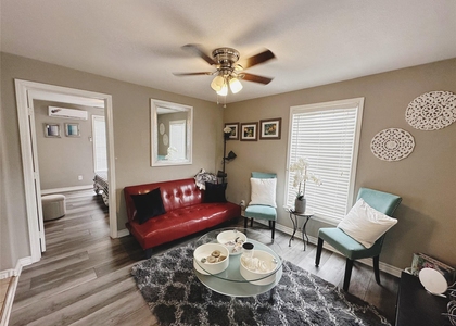 5605 Robertson Street - Photo 1