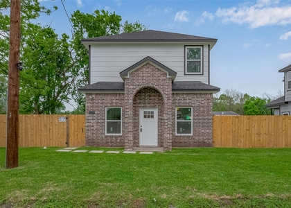 9005 Hilda Street - Photo 1