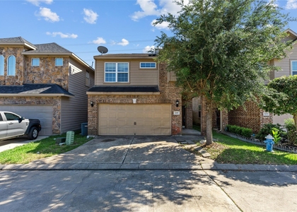 11017 Panther Court - Photo 1