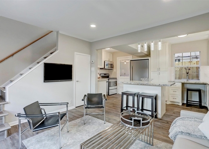 1409 Maryland Street - Photo 1