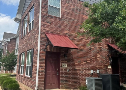 801 Luther Street W - Photo 1