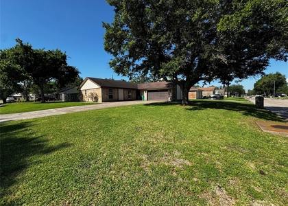 9914 El Chaco Street - Photo 1