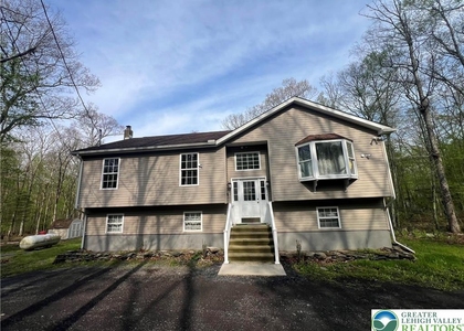 1240 Howeytown Road - Photo 1