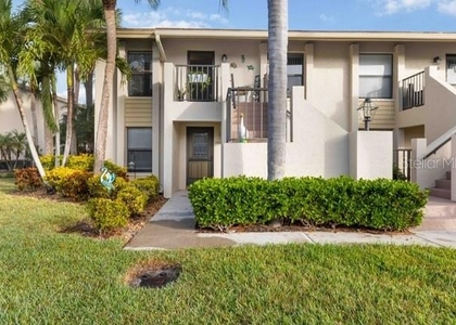 4482 Weybridge - Photo 1