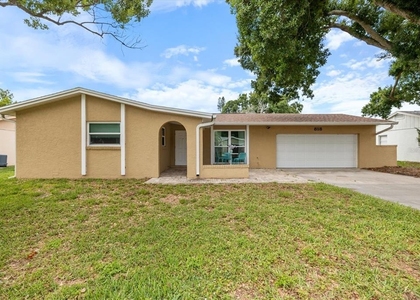 818 Plum Tree Lane - Photo 1