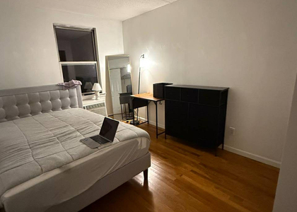 217 e 111 st - Photo 1
