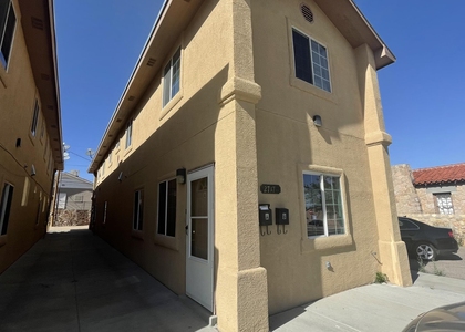 2717 Idalia Avenue - Photo 1