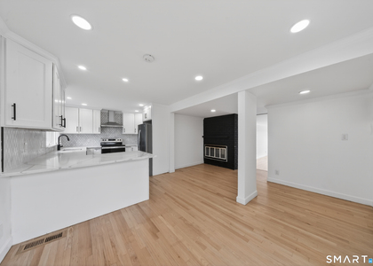207 Hillcrest Road - Photo 1