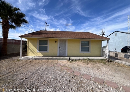 404 Bonanza Way - Photo 1