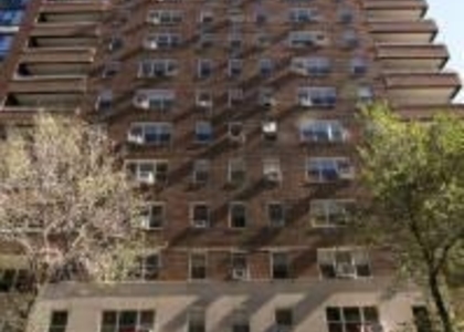 Park Ave - Photo 1
