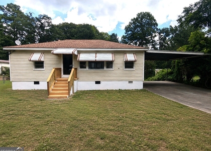 218 Wallis Street - Photo 1