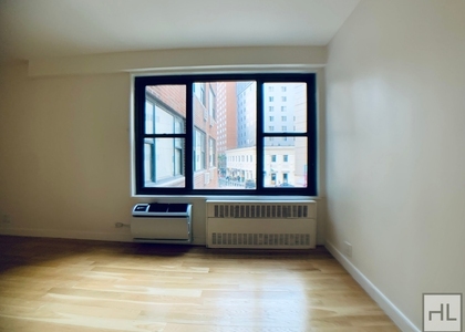 Fourth Avenue - Photo 1