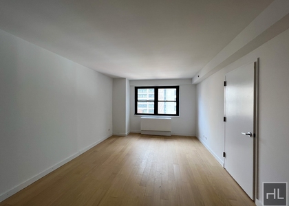 East 39th Street - Photo 1