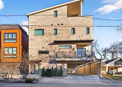 419 W 9th Street - Photo 1