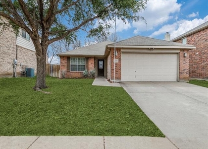 632 Condor Trail - Photo 1