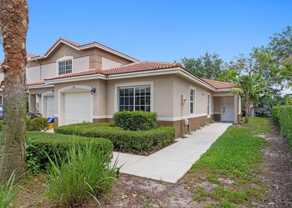 6685 Old Farm Trail - Photo 1