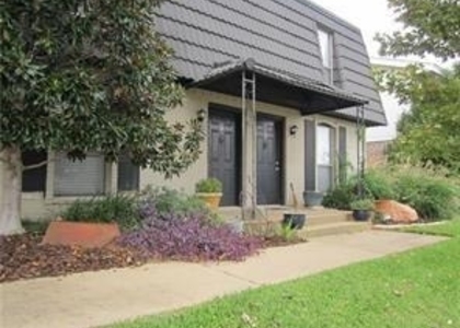 2729 Hurstview Drive - Photo 1