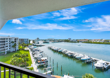 1648 Jupiter Cove Drive - Photo 1