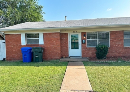 833 Owl Street - Photo 1