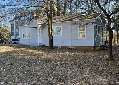 2621 Dr Carver Road - Photo 1