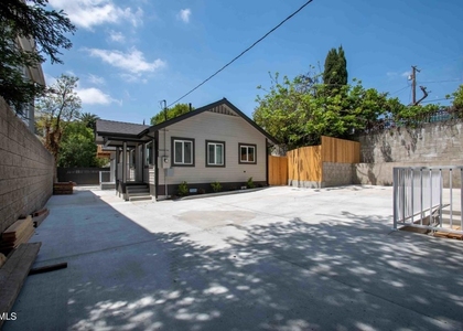 2276 1/2 Ewing Street - Photo 1