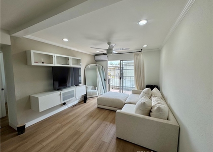 460 Golden - Photo 1