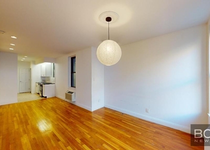 246 West 22nd Street Apartment - Photo 1