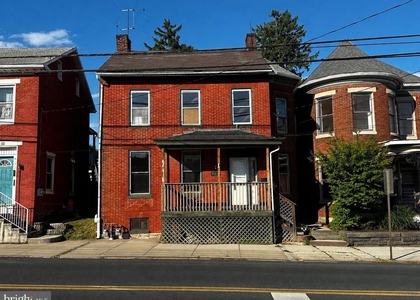 409 Carlisle Street - Photo 1
