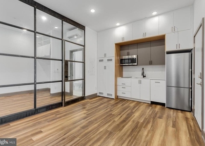 1935 E Hazzard Street - Photo 1