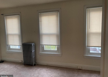 103 N Darlington Street - Photo 1