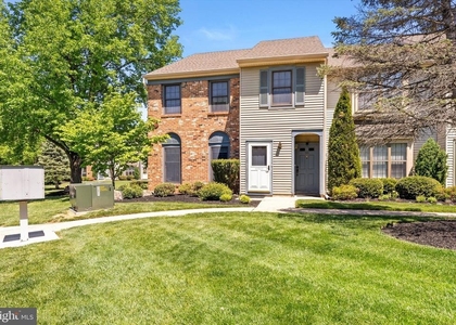 109 Wyndham Place - Photo 1