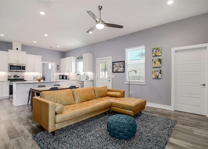 7607 Providence Ave - Photo 1