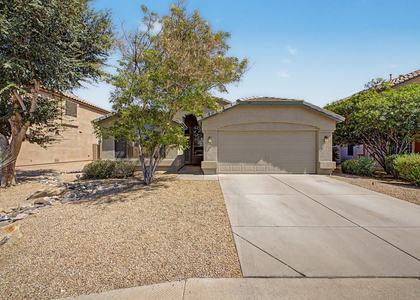 4649 E Augusta Avenue - Photo 1