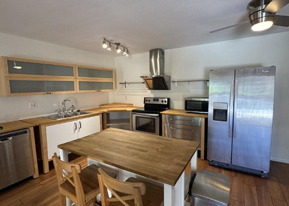 5525 E Thomas Road - Photo 1