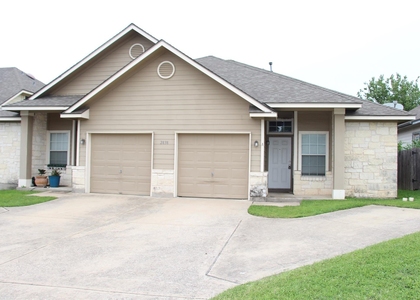 2838 Southampton Way - Photo 1