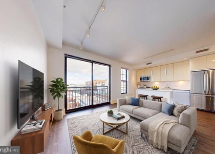 1011 M Street Nw - Photo 1