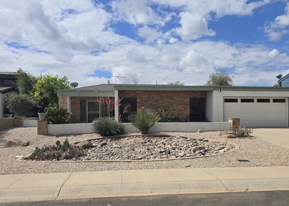 1627 E Redfield Road - Photo 1