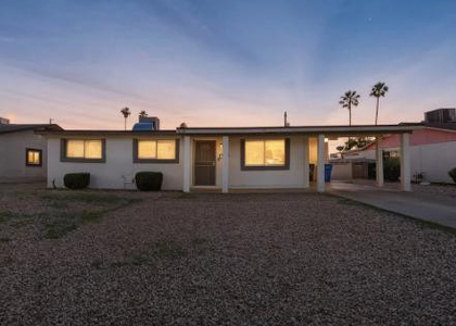 8831 N 37th Drive - Photo 1