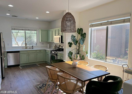 1702 W Owens Way - Photo 1