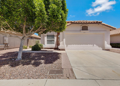 19211 N 78th Avenue - Photo 1