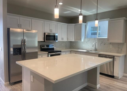 1335 E Pueblo Avenue - Photo 1
