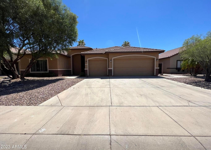495 N Bluejay Drive - Photo 1
