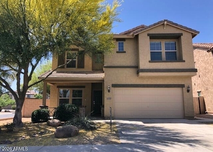 4642 S Carmine -- - Photo 1