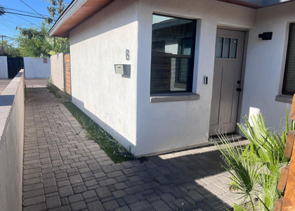 4034 E Moreland Street - Photo 1