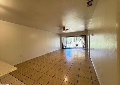 2201 E 5th Street - Photo 1