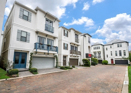 2222 Hilshire Lake Drive - Photo 1